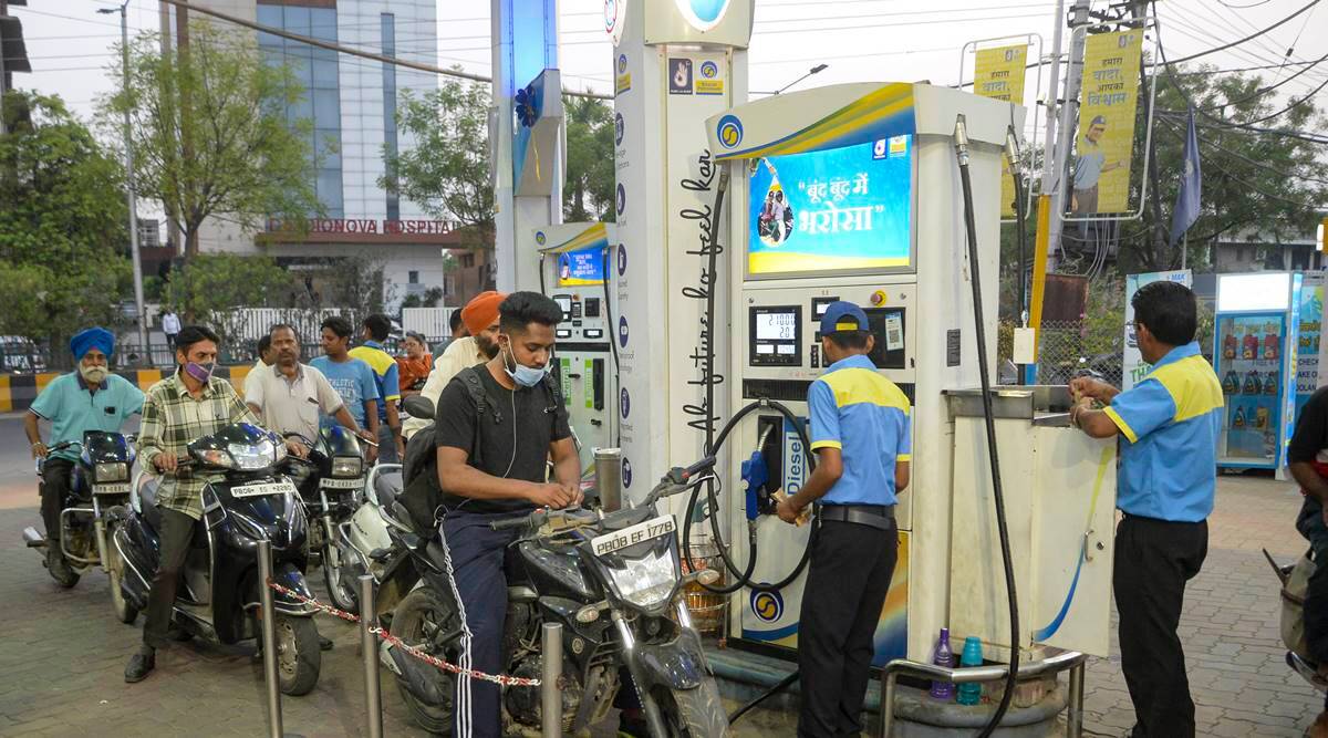 Petrol-Diesel Rate: कच्चे तेल की कीमतों में बढ़ोतरी के बाद भी भारत में सस्ता हो सकता है पेट्रोल-डीजल