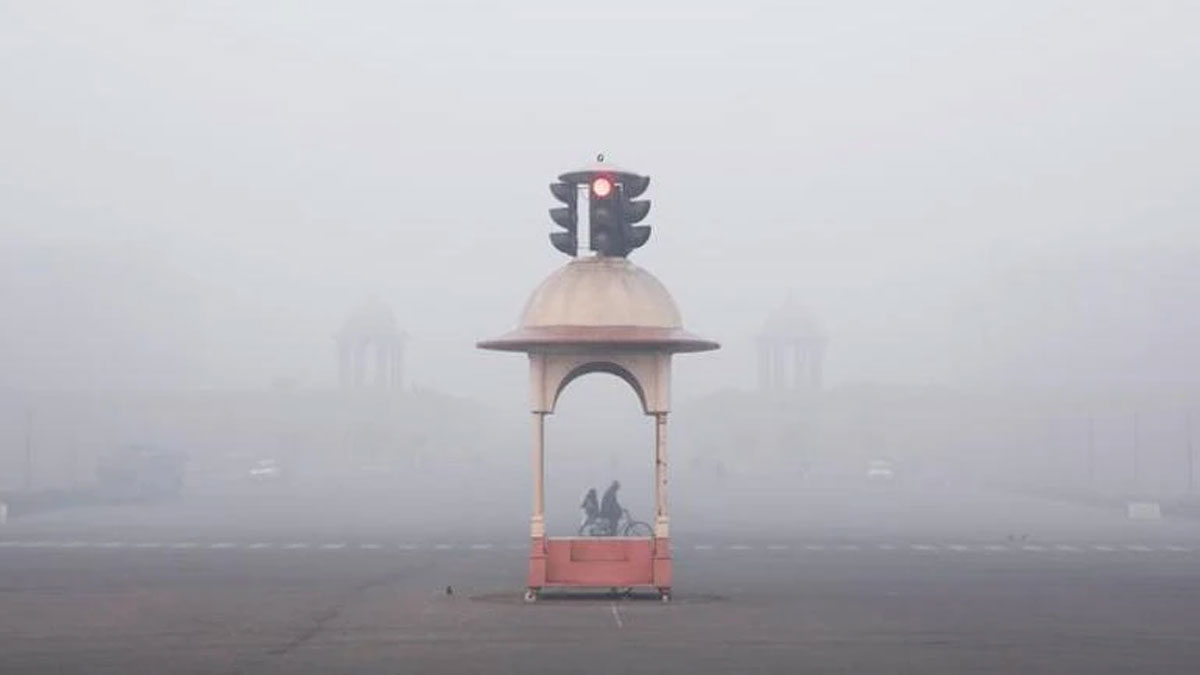 Delhi Weather Update: न्यूनतम तापमान का आम जिंदगी पर प्रहार