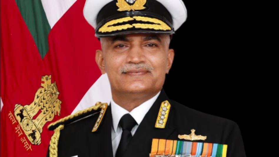 कंबाइंड कमांडर्स कॉन्फ्रेंस:कोविड टेस्ट हुआ तो नौसेना प्रमुख निकले पाॅजिटिव