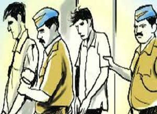 Noida Crime: विदेशो में नौकरी दिलाने के नाम पर करते थे ठगी, पुलिस ने दो आरोपियों को किया गिरफ्तार