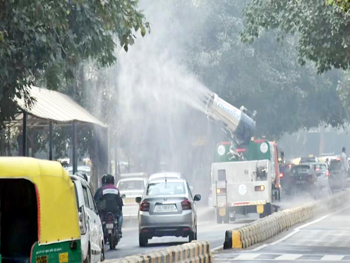 Delhi Pollution:अब हर पांच से छह मिनट में मिलेगी बस और मेट्रो: गोपाल राय