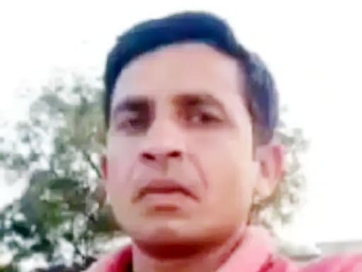 Greater Noida Crime:पूर्व प्रधान के बेटे की चाकू से गोदकर हत्या,सिर, चेहरे और गर्दन पर किए 14 वार