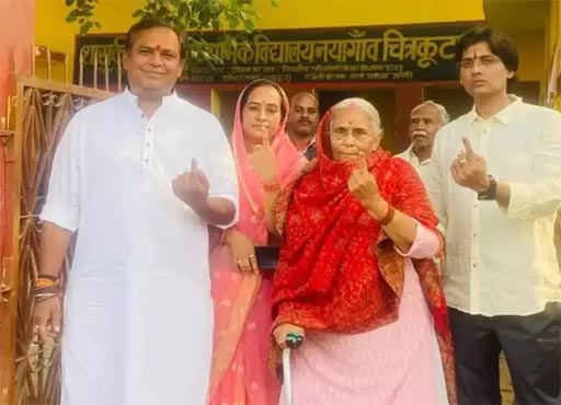 Madhya Pradesh Election: देवास जिले में शांतिपूर्ण तरीके से 81.74 प्रतिशत हुआ मतदान