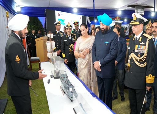 Dehradun: भारतीय नौसेना पर हम सब को गर्व है : राज्यपाल