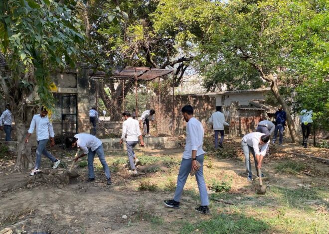  रैली निकालकर ग्रामीणों को सड़क सुरक्षा के प्रति किया जागरूक 