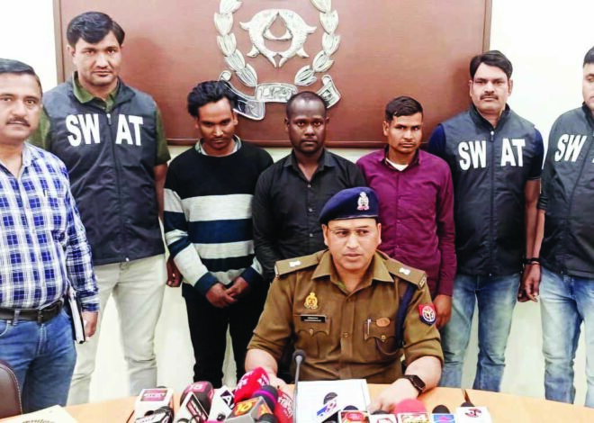 पुलिस ने एक करोड़ की अफीम के साथ तीन तस्कर पकड़े