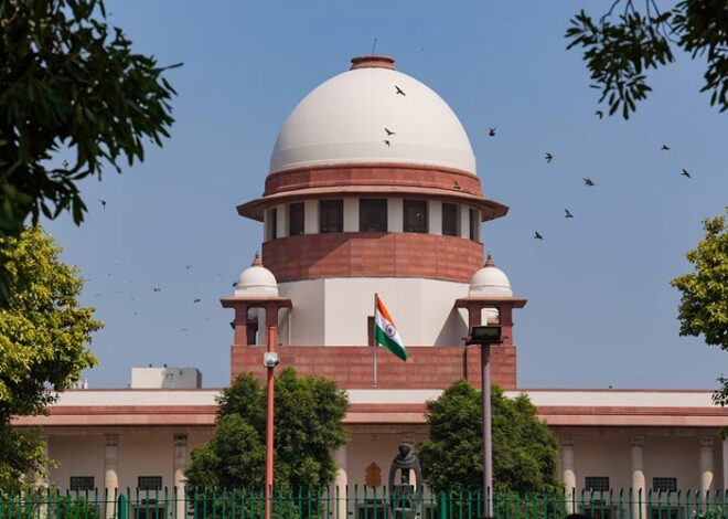 Supreme Court: निलंबित आईएएस अधिकारी पूजा सिंघल की जमानत याचिका खारिज