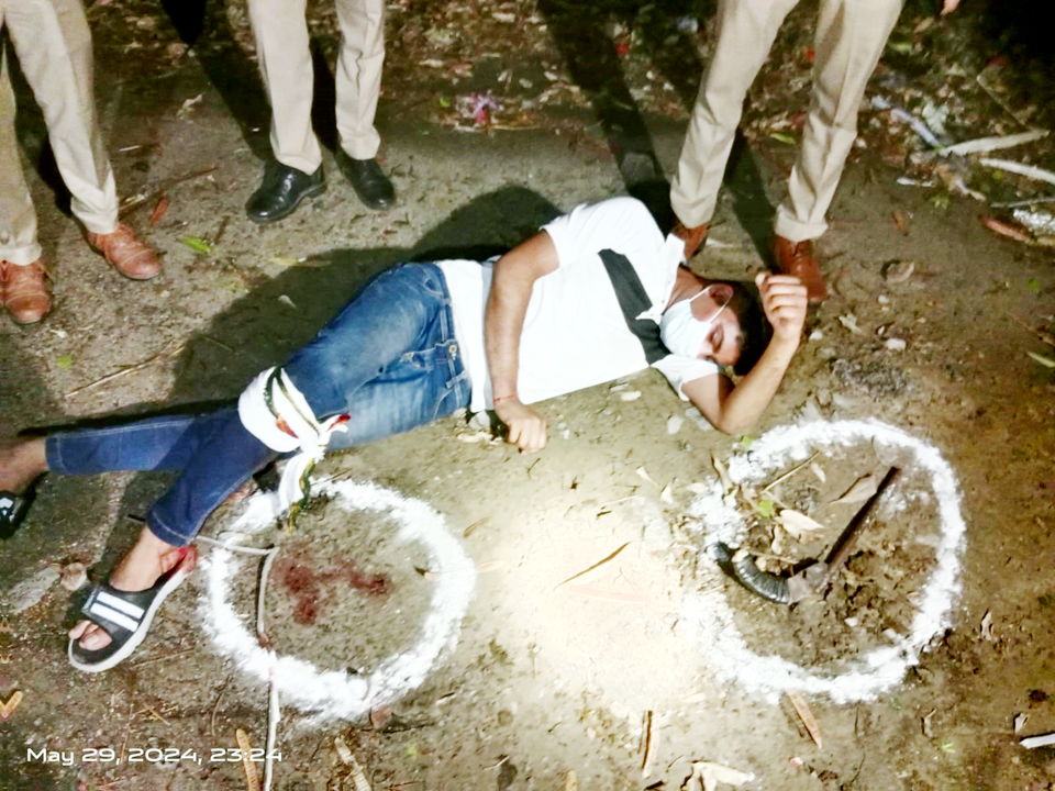 Noida News: शातिर लुटेरा पुलिस मुठभेड़ में गोली लगने से हुआ घायल, जानिए कितने मुकदमे थे दर्ज