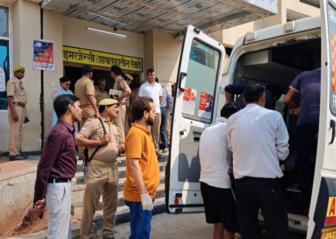 Raod Accident : लखीमपुर खीरी में सड़क हादसा, 5 की मौत, 8 जख्मी