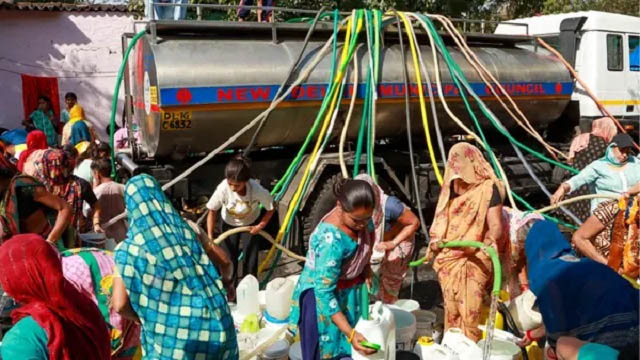 New Delhi: दिल्ली में पानी विवाद पहुंचा सुप्रीम कोर्ट