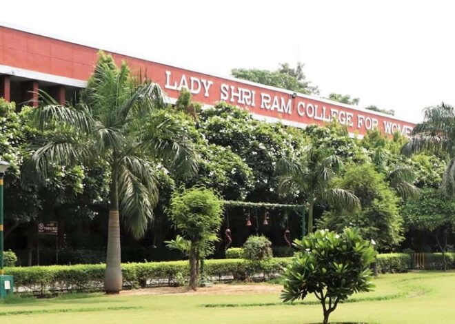 Bomb Threat : दिल्ली विश्वविद्यालय के दो कॉलेजों को बम से उड़ाने की मिली धमकी