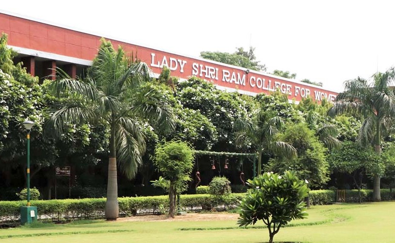 Bomb Threat : दिल्ली विश्वविद्यालय के दो कॉलेजों को बम से उड़ाने की मिली धमकी