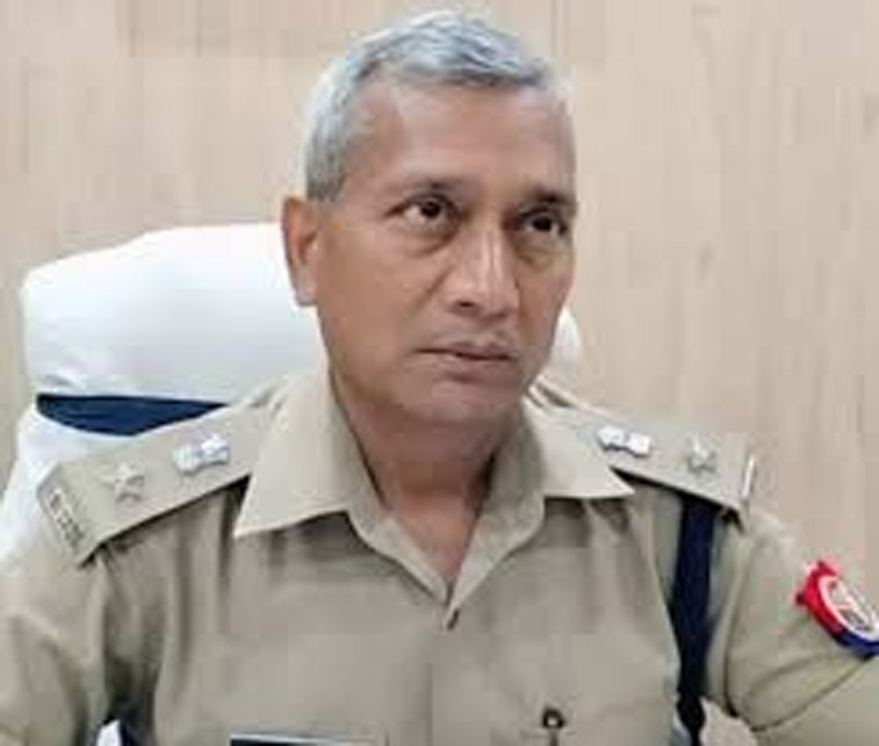 व्यवहार में फिट, पुलिसिंग में हिट! ये है आईपीएस रामबदन सिंह, अब संभाली नोएडा की कमान