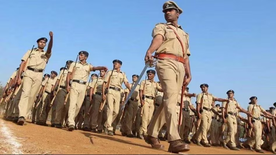 UP News: पुलिस के 60 हजार 244 पदों पर सीधी भर्ती परीक्षा अगस्त में