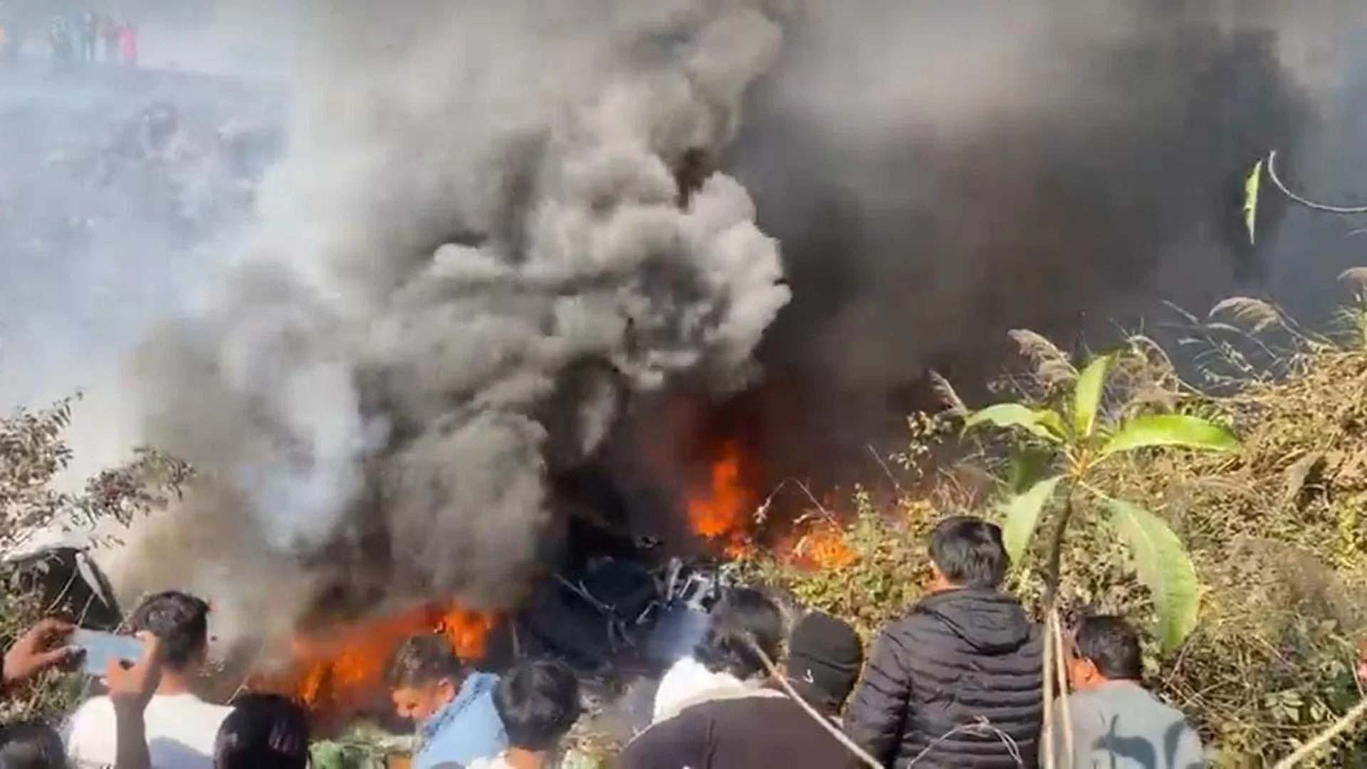 Plane Crash: नेपाल के काठमांडू में बडा हादसा, प्लेन क्रैश में अब तक 18 यात्रियों की मौत