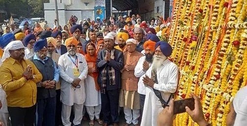 शहर के सभी गुरुद्वारों में धूमधाम से मनाया गया गुरु नानक देव महाराज जी का प्रकाशोत्सव