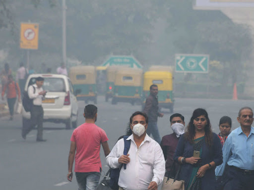 Pollution: दम घोट रहा वायु प्रदूषण, 30 फीसदी दवाओं की मांग बढ़ी