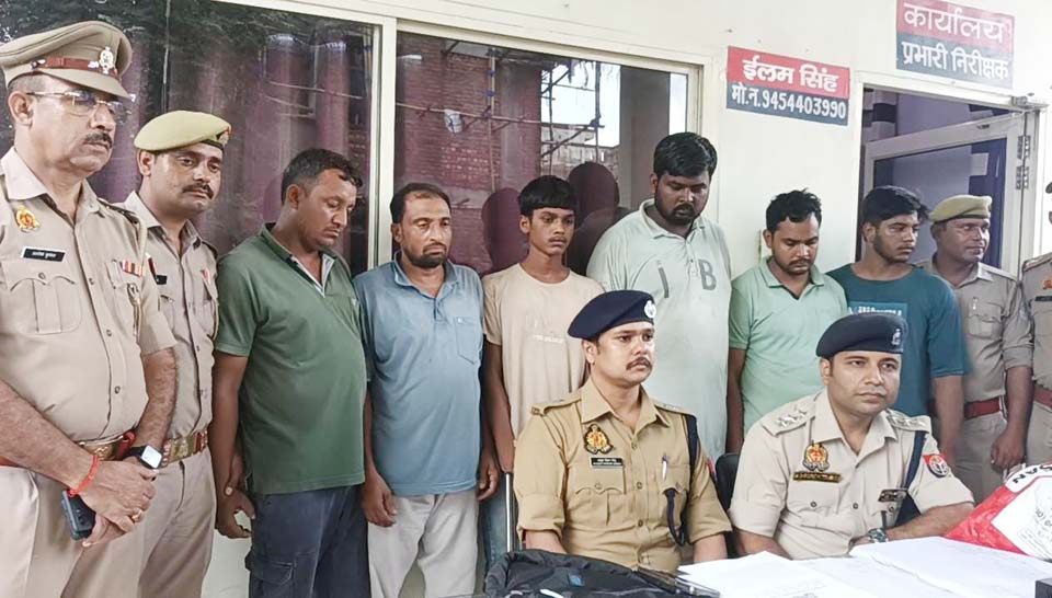 अवैध टेलीफोन एक्सचेंज का भंडाफोड़