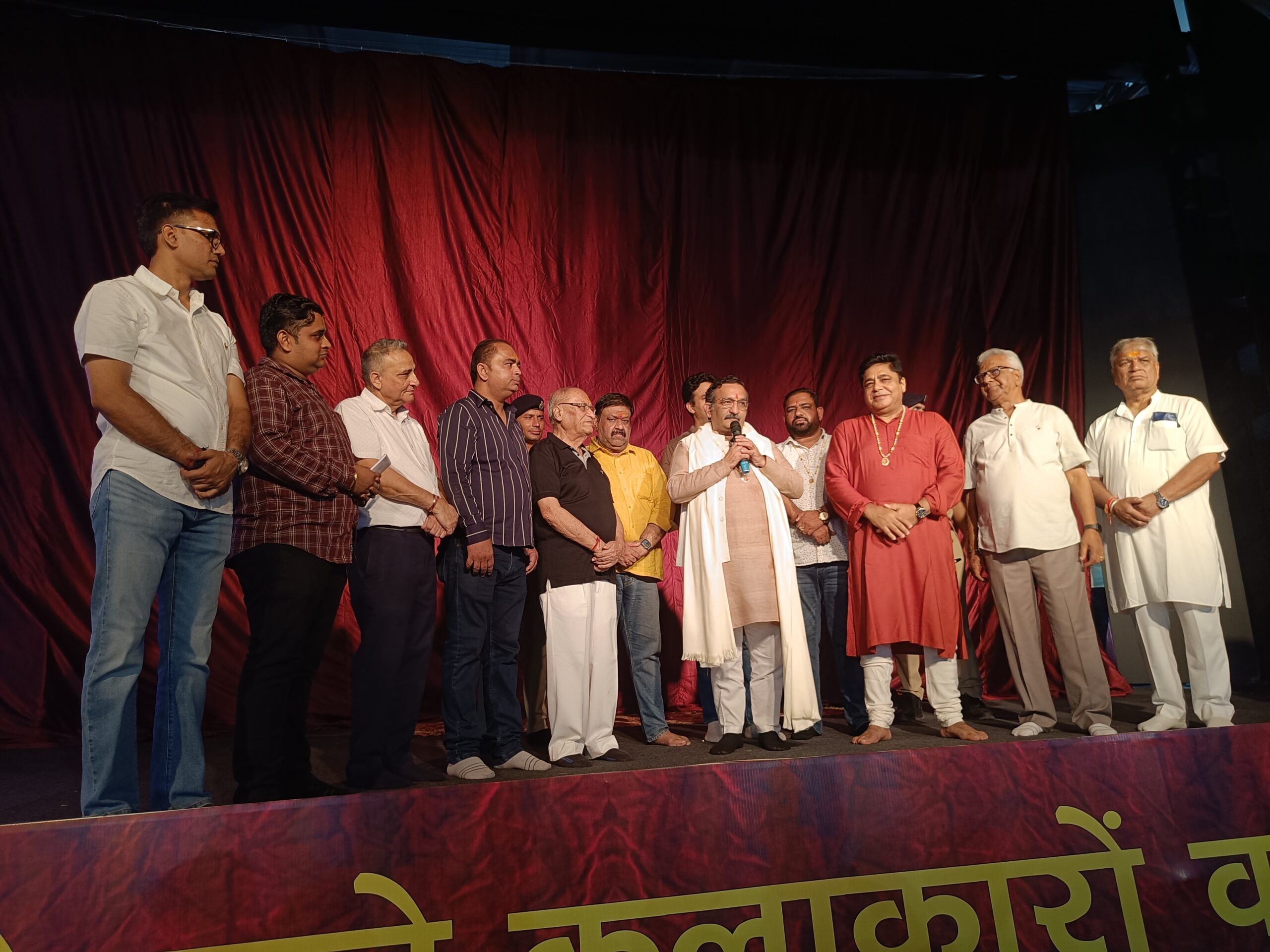 आदर्श रामलीला पंचकूला की सबसे पुरानी रामलीला समिति- तरुण भंडारी  आदर्श रामलीला रखे रामलीला आयोजन से सनातन धर्म का हो रहा है प्रचार प्रसार – अरुण ग्रोवर 