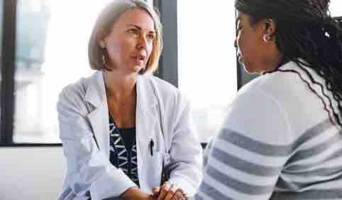 48 वर्षीय सीईओ की मीटिंग में चेहरा लाल, अचानक बढ़ी गर्मी की लहर: अमेरिका की नई मेनोपॉज दवा से महिलाओं को मिली उम्मीद, तीन स्त्री रोग विशेषज्ञों की राय