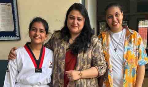 युवा मां ने नियमित स्तन आत्म-परीक्षण से हराया आक्रामक ब्रेस्ट कैंसर: अपने शरीर को जानें ऐसे जैसे जीवन इस पर ही निर्भर हो