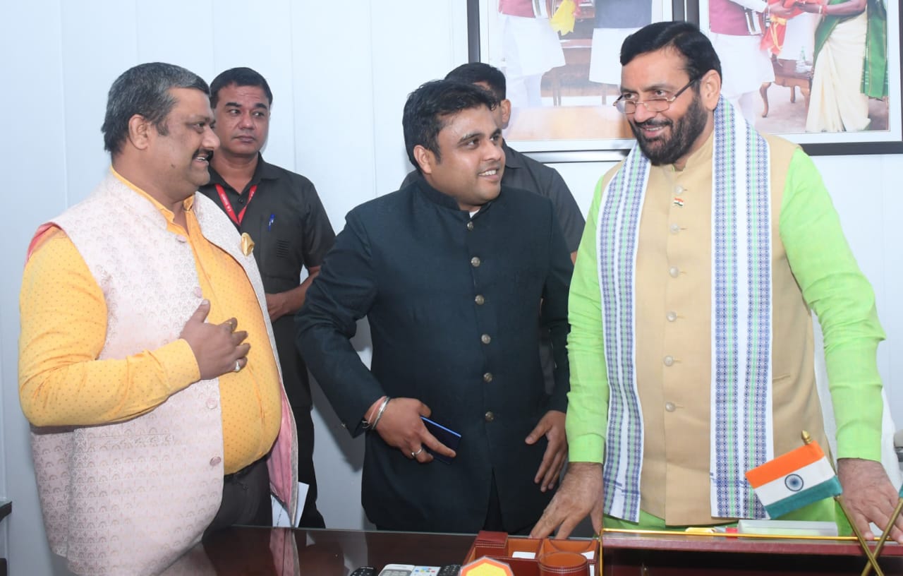 200 प्लस सीटें जीतने का दावा करने वाले को सीएम ने दी बधाई