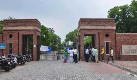 दिल्ली विश्वविद्यालय जा रहा पताललोक, NIRF रैंकिंग छलावा