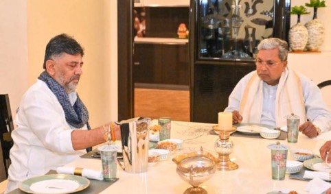 सीएम ने क्यो कहा ‘चिकन नहीं खाते जीवन में सब कुछ गंवा रहे हो’