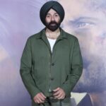 Veteran actor Dharmendra: